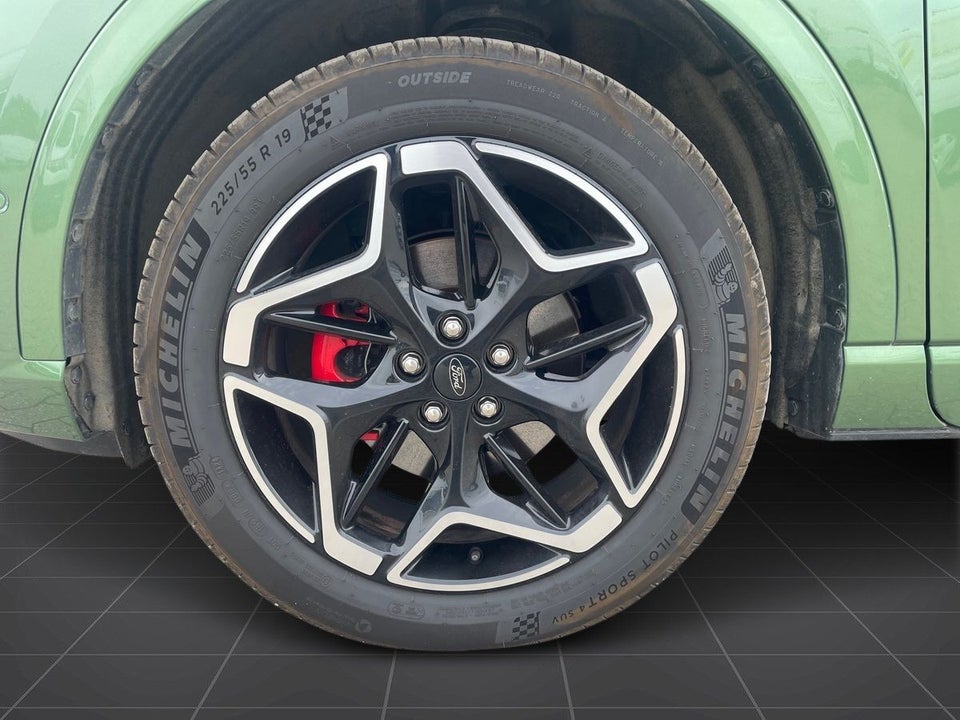 Ford Kuga 2,5 PHEV ST-Line X CVT 5d