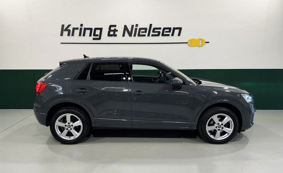 Audi Q2 35 TFSi Prestige S-tr. 5d