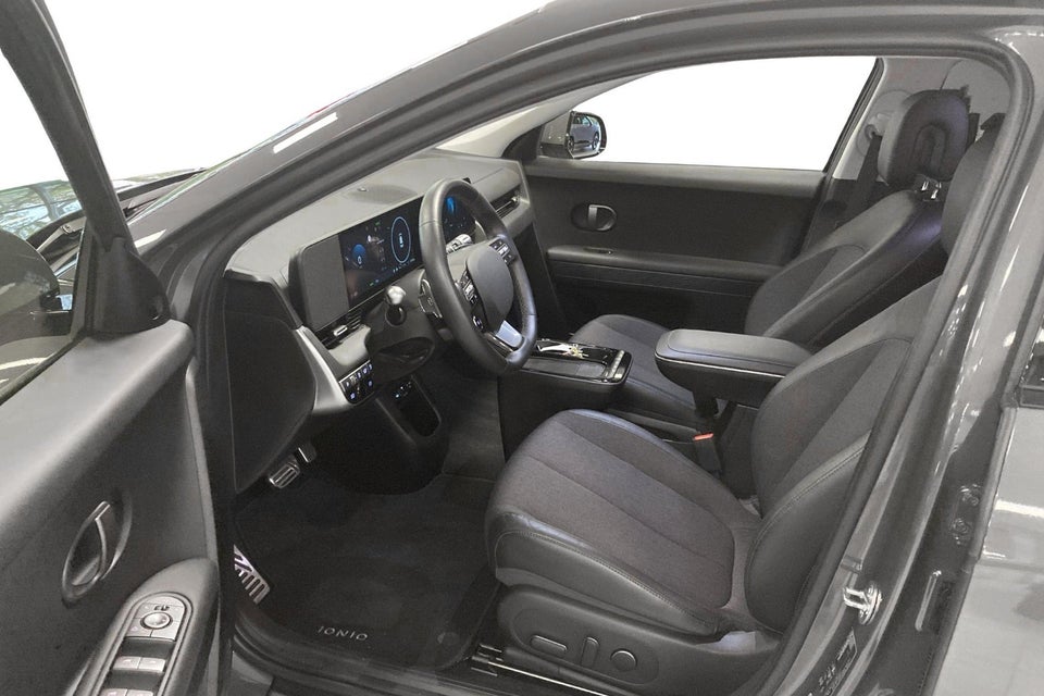 Hyundai Ioniq 5 84 Essential 5d