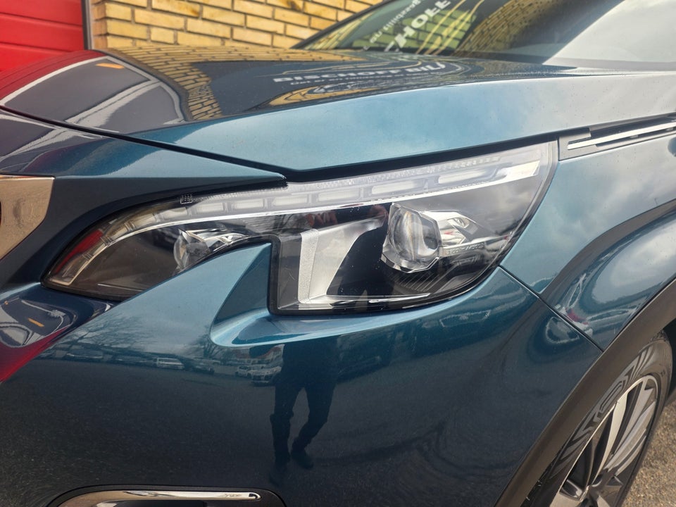 Peugeot 5008 1,5 BlueHDi 130 Allure Pack 7prs 5d