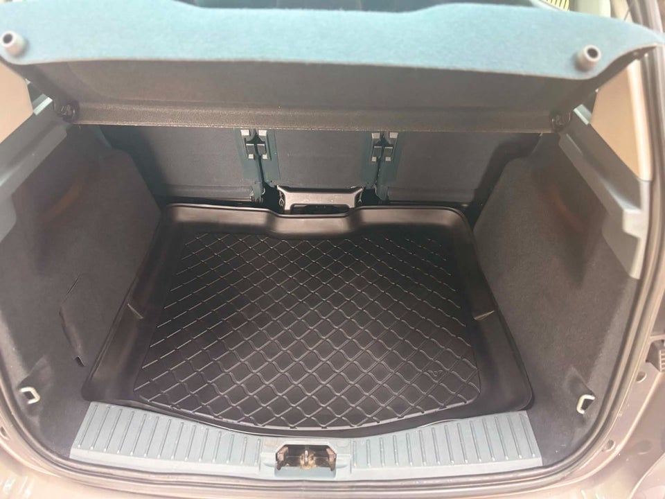 Ford C-MAX 1,6 TDCi 115 Titanium 5d