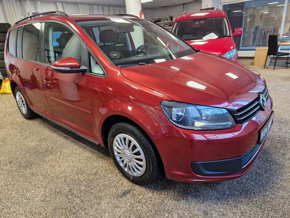 VW Touran 1,6 TDi 105 Comfortline BMT 7prs 5d