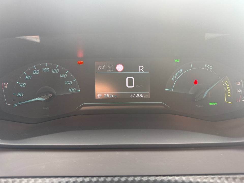 Peugeot e-208 50 Active Pack 5d