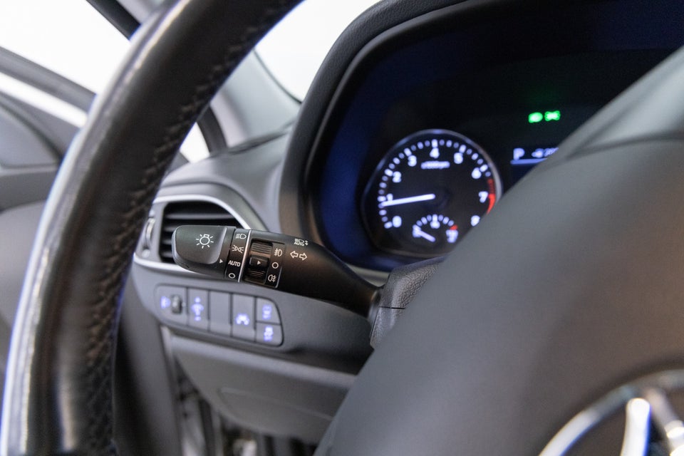 Hyundai i30 1,4 T-GDi Trend DCT 5d
