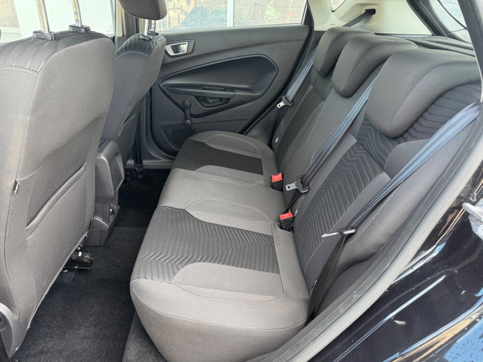 Ford Fiesta 1,0 SCTi 100 Titanium aut. 5d