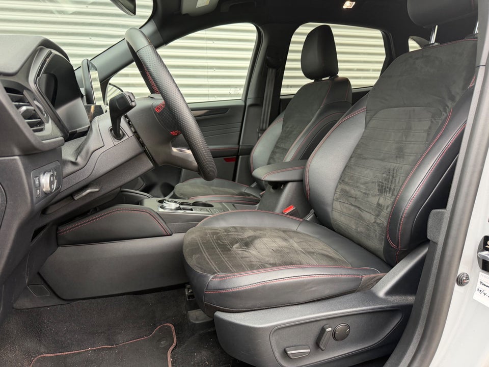 Ford Kuga 2,5 PHEV Graphite Tech CVT 5d