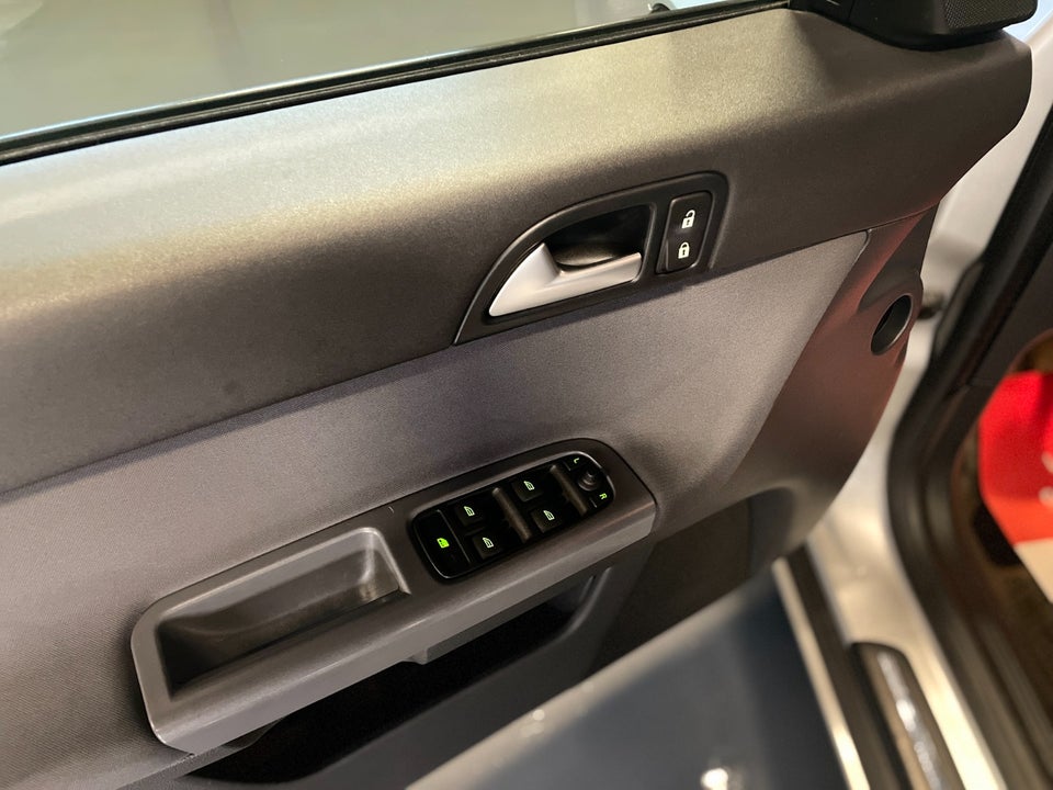 Volvo V50 1,6 D2 115 5d