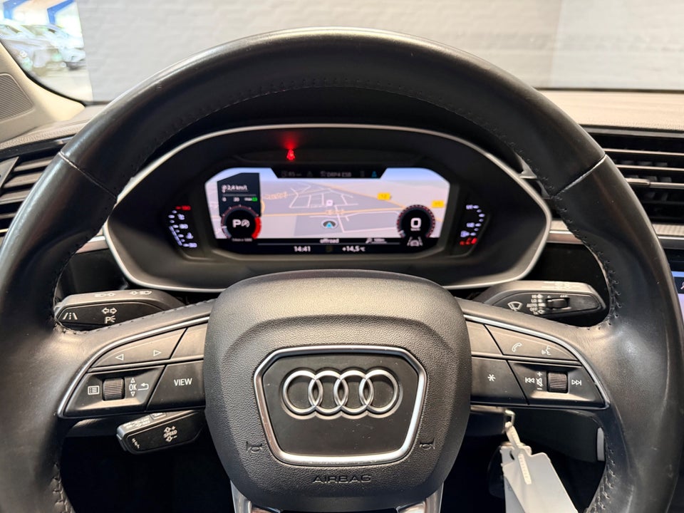 Audi Q3 35 TFSi Advanced 5d