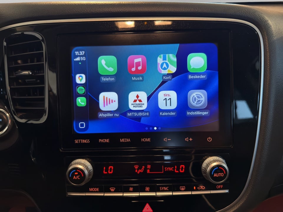 Mitsubishi Outlander 2,4 PHEV Invite CVT 4WD 5d