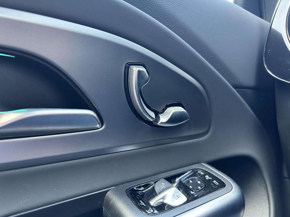 Mercedes CLA250+ EQ Progressive Advance Plus 4d