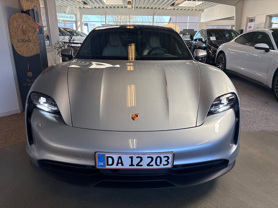 Porsche Taycan 4S Performance+ 4d