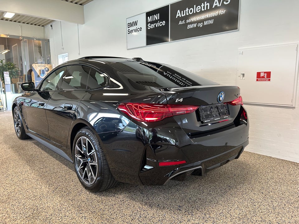 BMW i4 xDrive40 Fully Charged M-Sport 5d