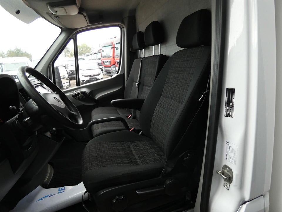 Mercedes Sprinter 319 3,0 CDi R2 Chassis 2d