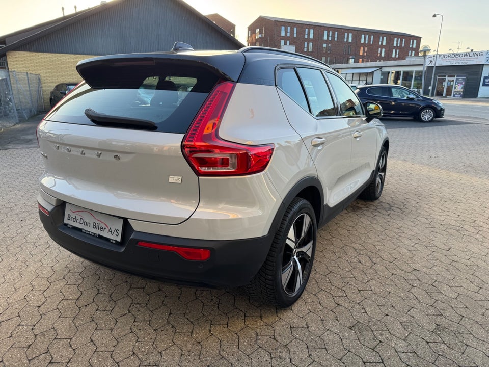 Volvo XC40 P8 ReCharge Twin Pro 5d