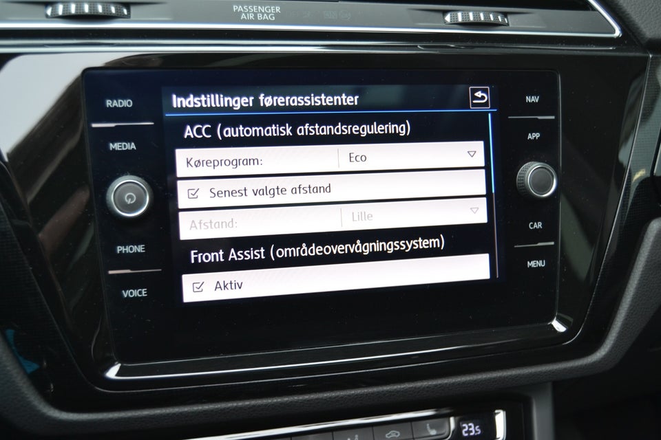 VW Touran 1,6 TDi 115 Sound DSG 5d