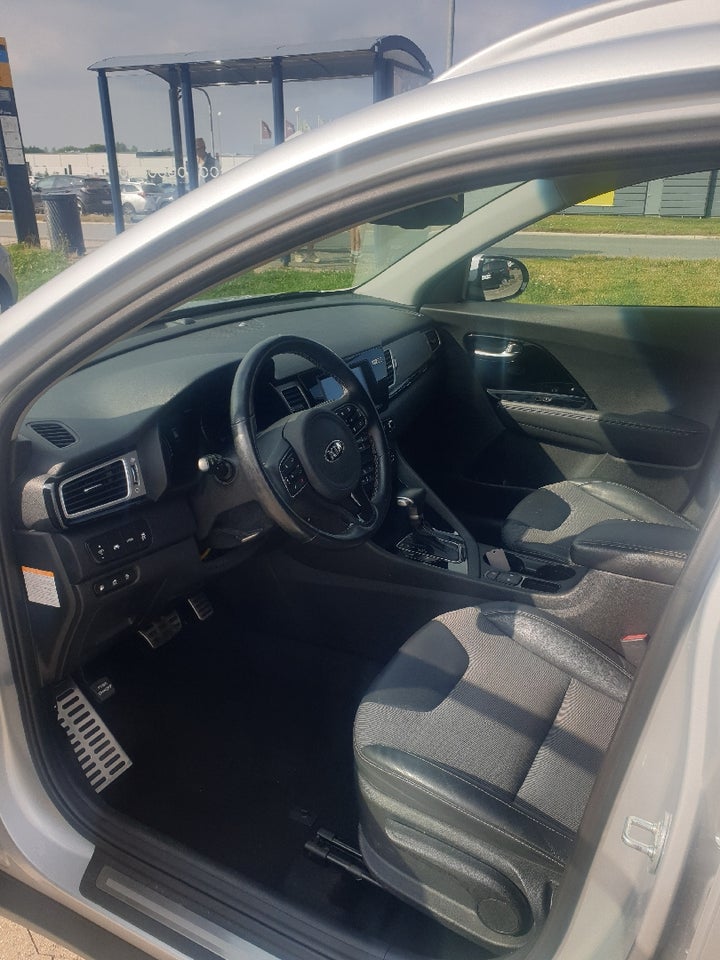 Kia Niro 1,6 PHEV Advance DCT 5d