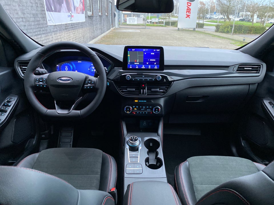 Ford Kuga 2,5 PHEV ST-Line X CVT 5d