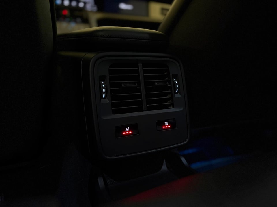 Porsche Taycan Turbo Performance+ Cross Turismo 5d