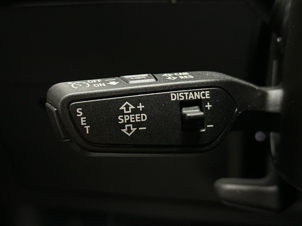 Audi Q8 e-tron 55 S-line quattro 5d