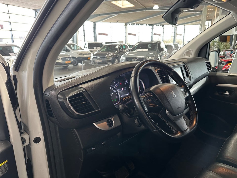 Peugeot Expert 2,0 BlueHDi 177 L3 Ultimate EAT8 Van