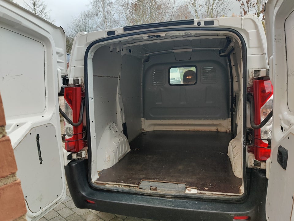 Peugeot Expert 2,0 HDi 128 L1H1 Van