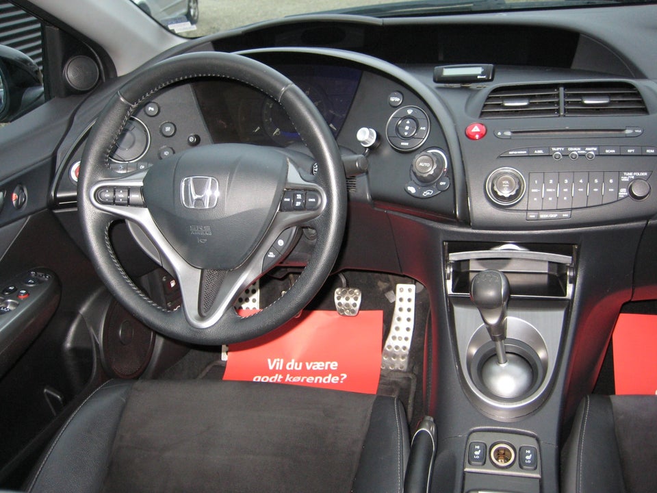 Honda Civic 1,8 Sport 5d