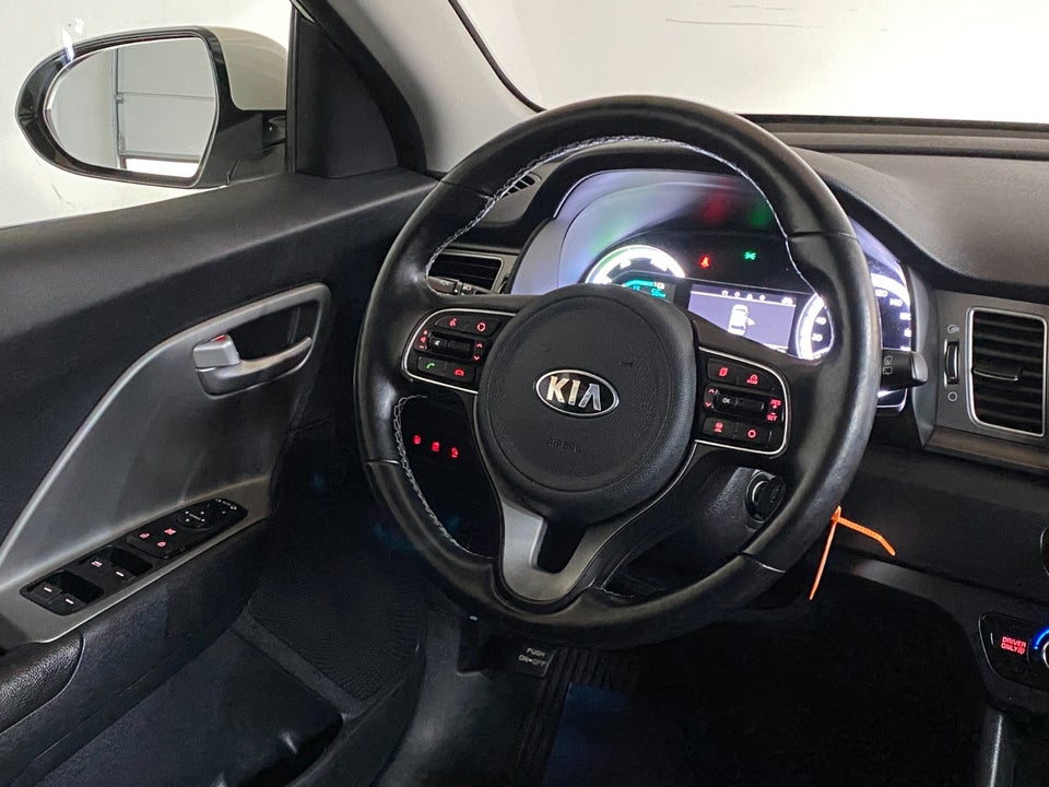 Kia Niro 1,6 PHEV Comfort DCT 5d