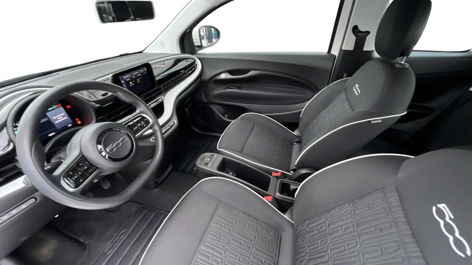 Fiat 500e 24 Icon 3d