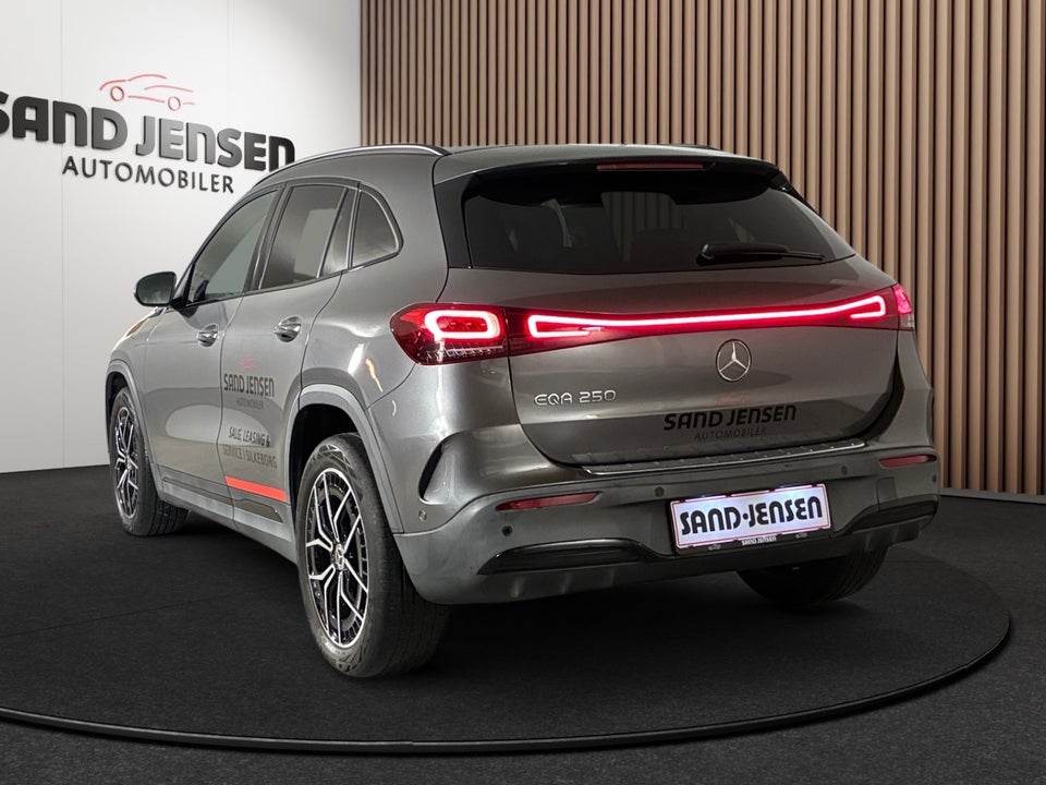 Mercedes EQA250 AMG Line 5d