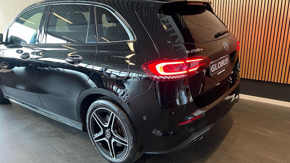Mercedes B250 e 1,3 AMG Line aut. 5d