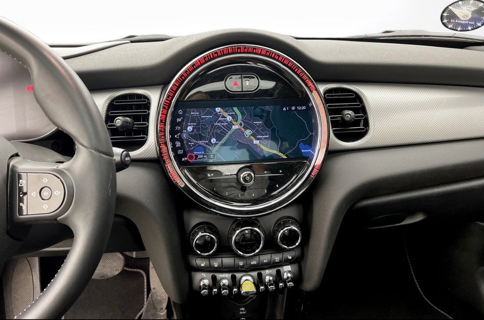 MINI Cooper SE Maximise 3d