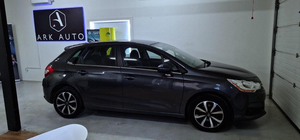 Citroën C4 1,6 BlueHDi 120 Seduction 5d