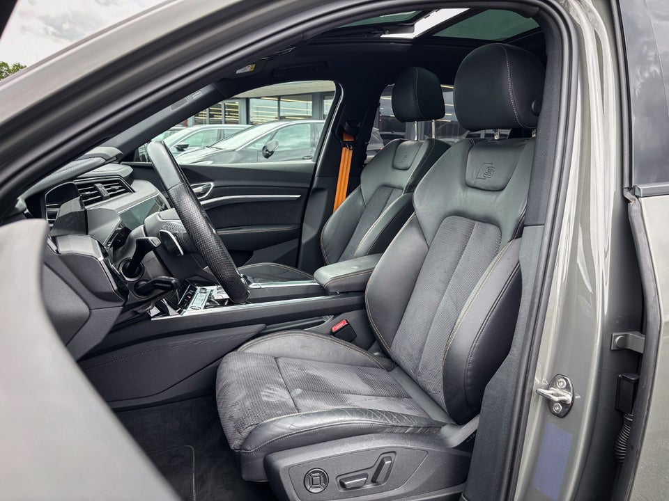 Audi e-tron 55 Black Edition S-line quattro 5d