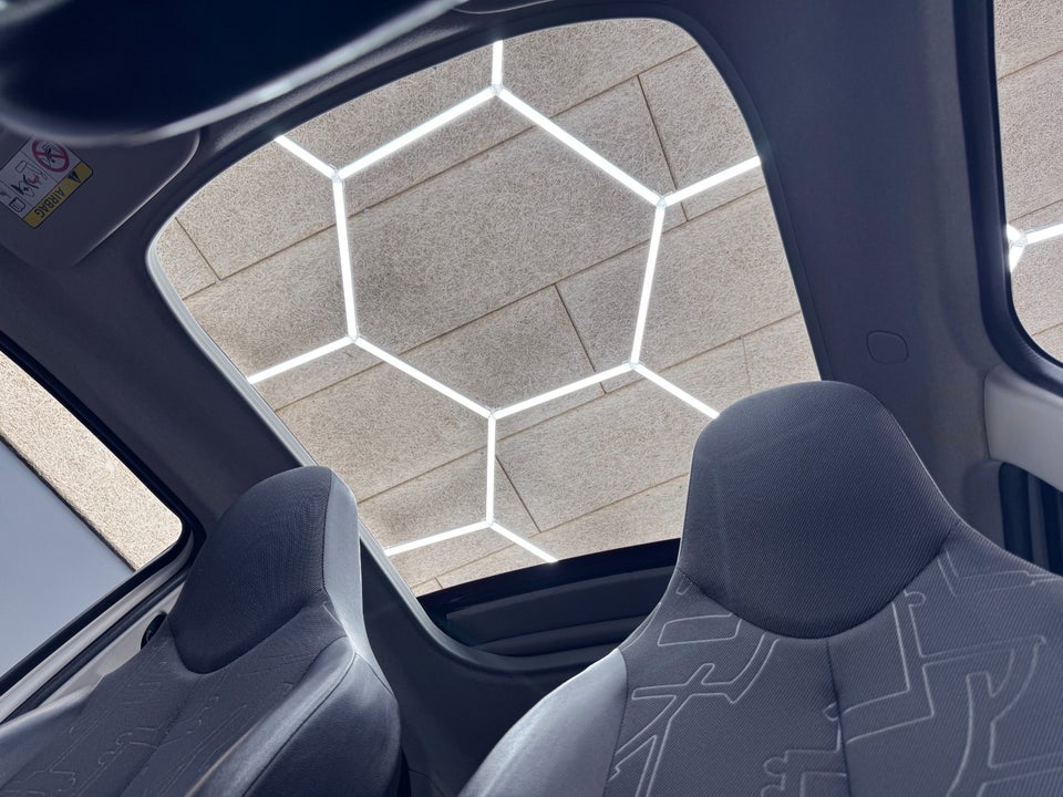 Toyota Aygo 1,0 VVT-i x-wave Sky 5d