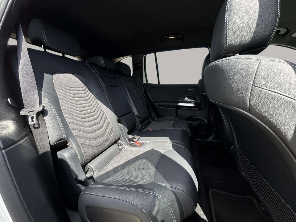 Mercedes EQB250+ Progressive Advance Plus 5d