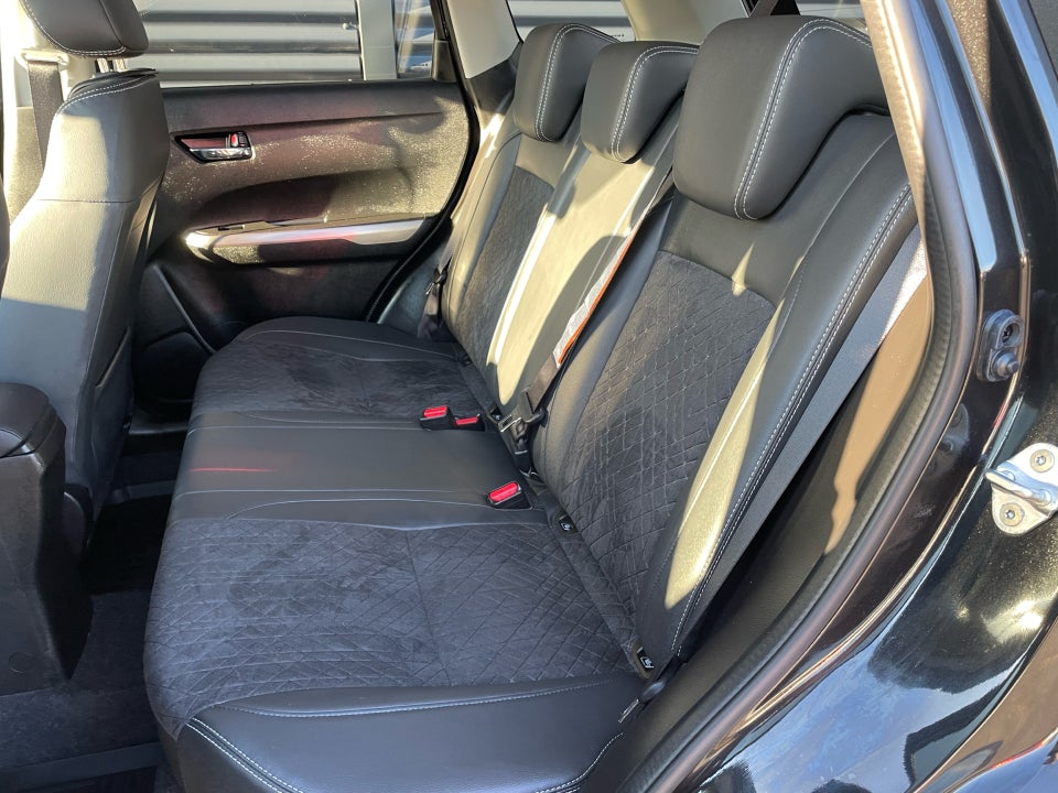 Suzuki Vitara 1,0 Boosterjet Adventure aut. AllGrip 5d