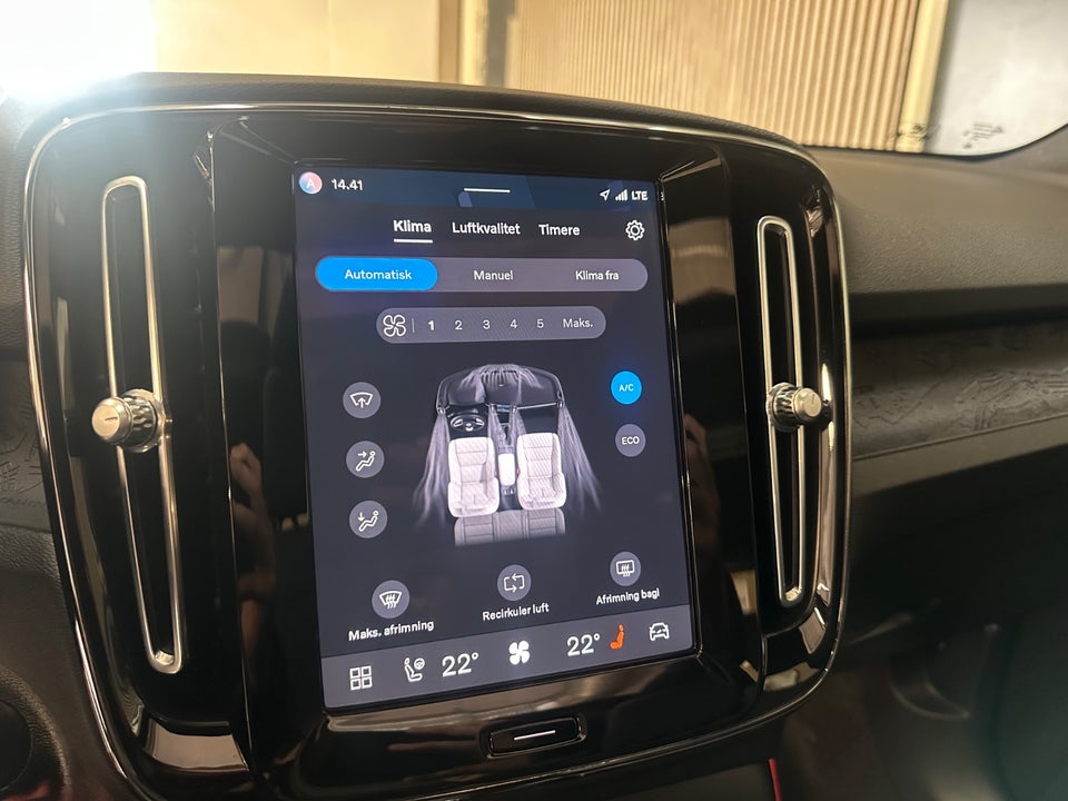 Volvo XC40 P6 ReCharge Ultimate 5d