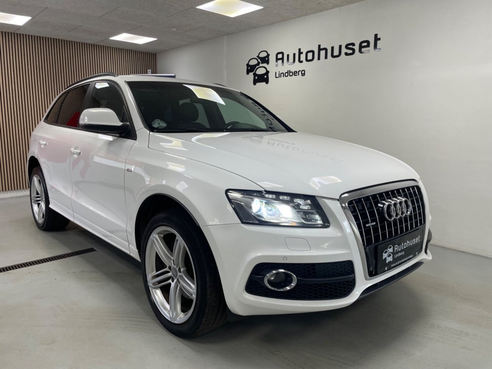 Audi Q5 3,0 TDi 240 S-line quattro S-tr. 5d