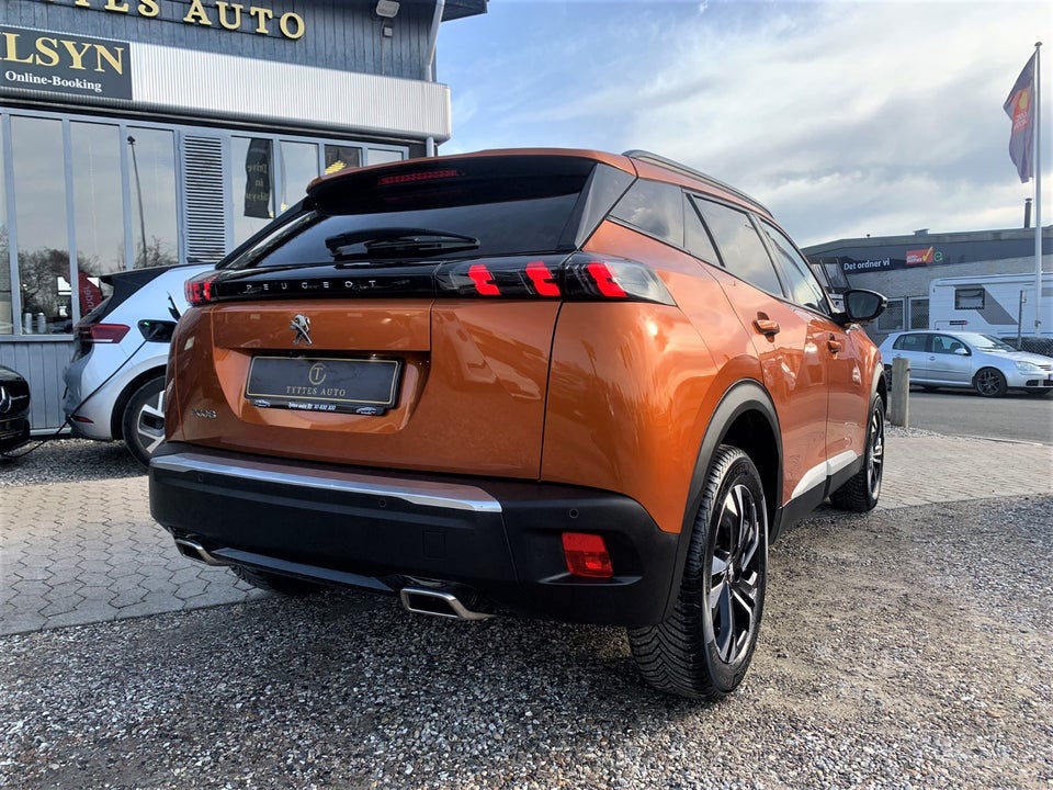 Peugeot 2008 1,2 PureTech 130 Selection Sport EAT8 5d