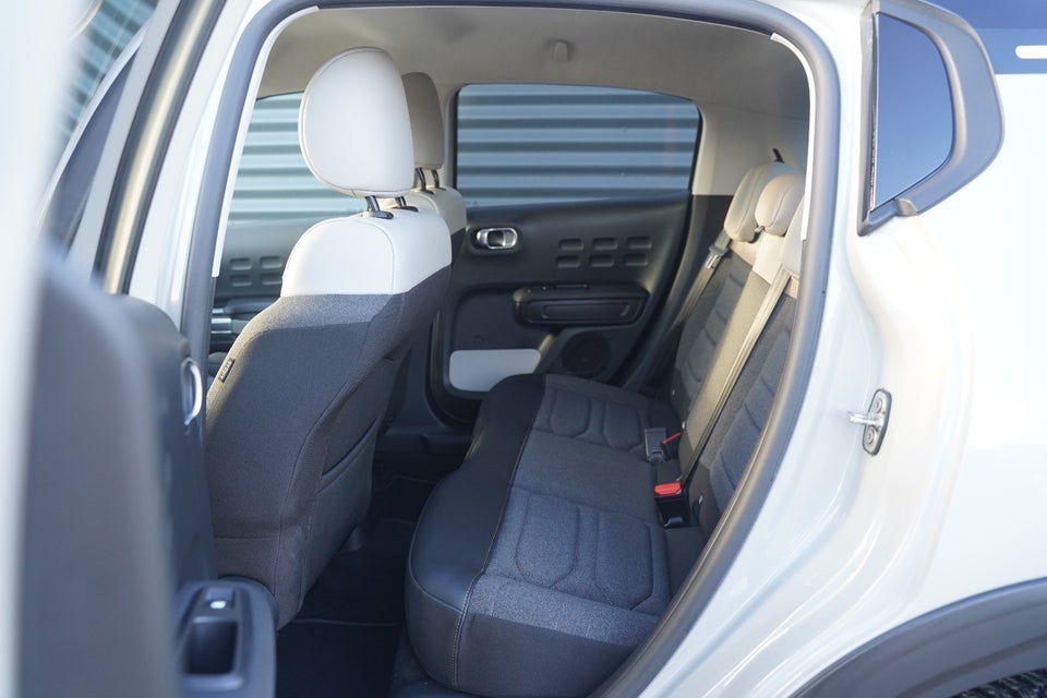 Citroën C3 1,2 PureTech 110 Shine Sport EAT6 5d