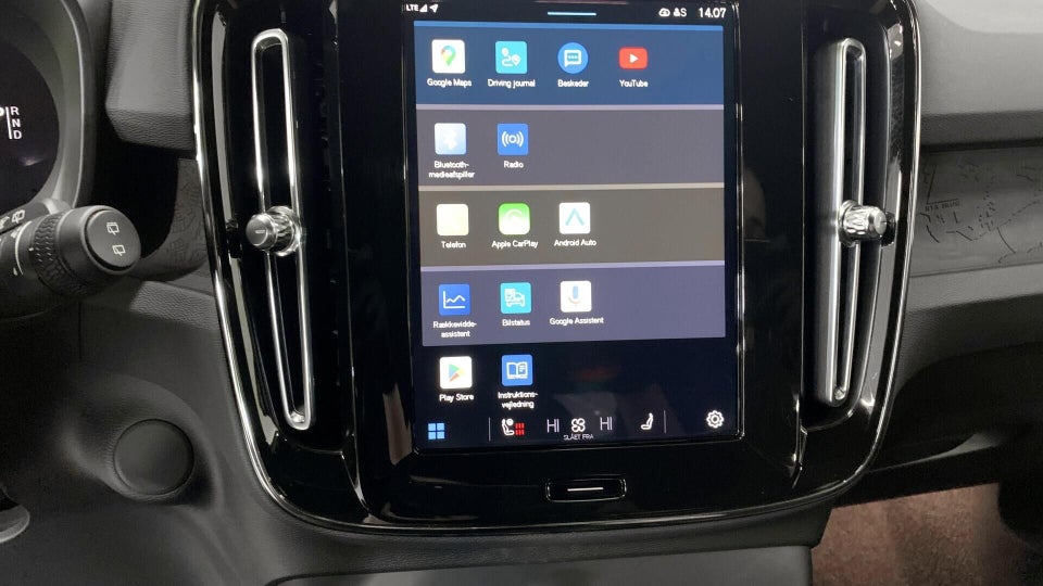 Volvo XC40 P6 ReCharge Core 5d