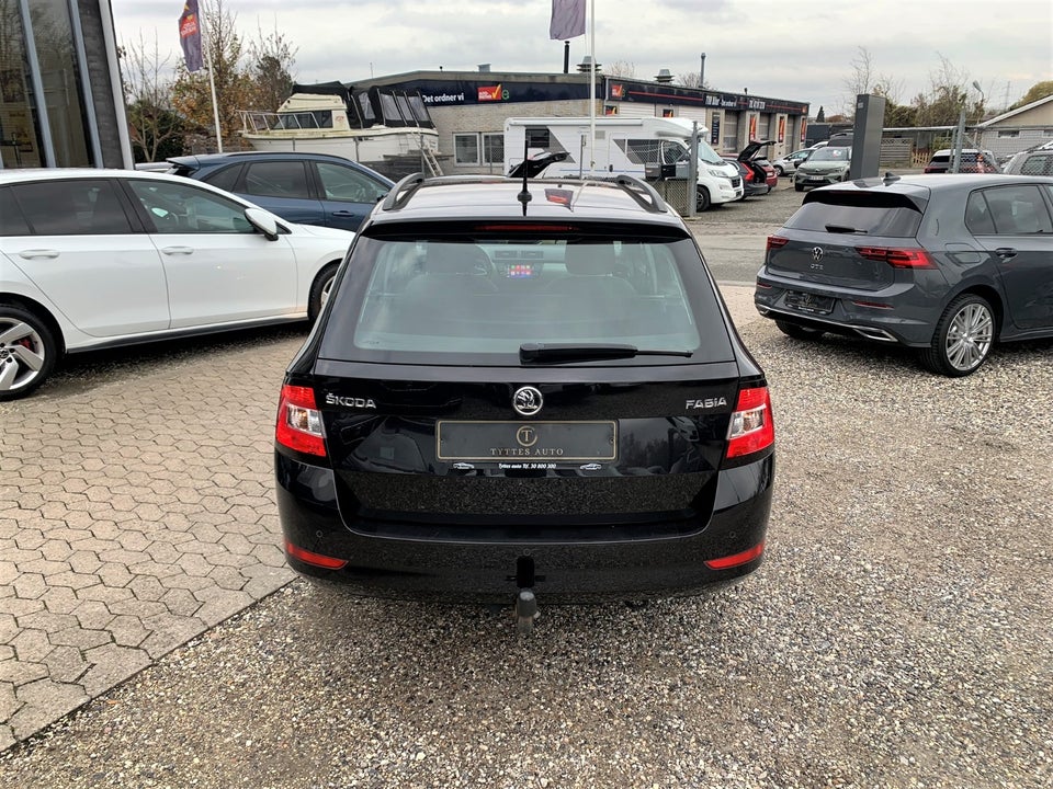 Skoda Fabia 1,0 TSi 110 Style Combi DSG 5d
