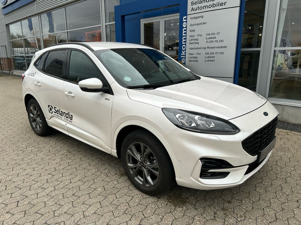 Ford Kuga 2,5 PHEV ST-Line X CVT 5d