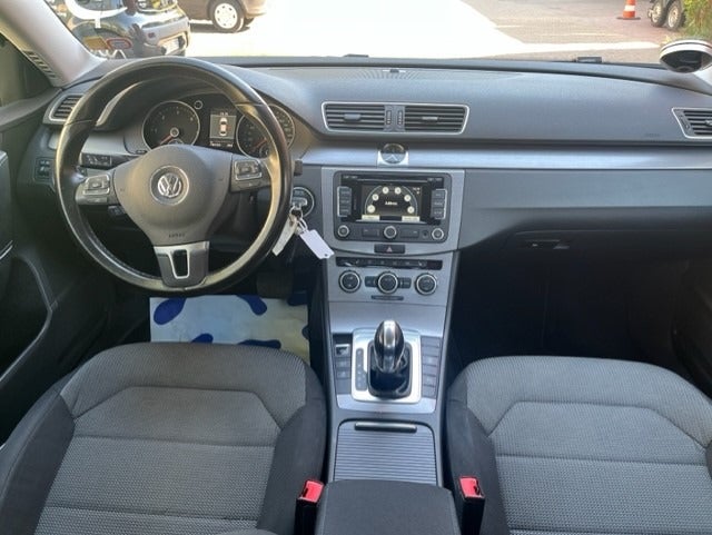 VW Passat 2,0 TDi 140 Comfortline DSG BMT 4d