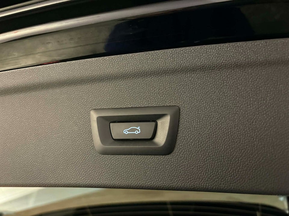 BMW iX xDrive50 Supercharged 5d