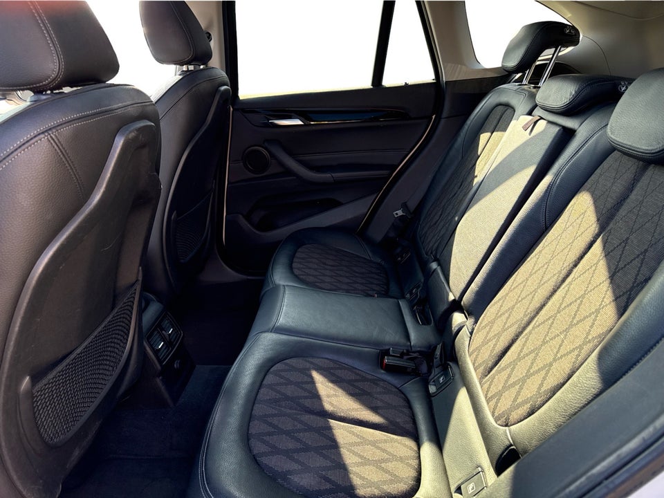 BMW X1 2,0 sDrive18d aut. 5d