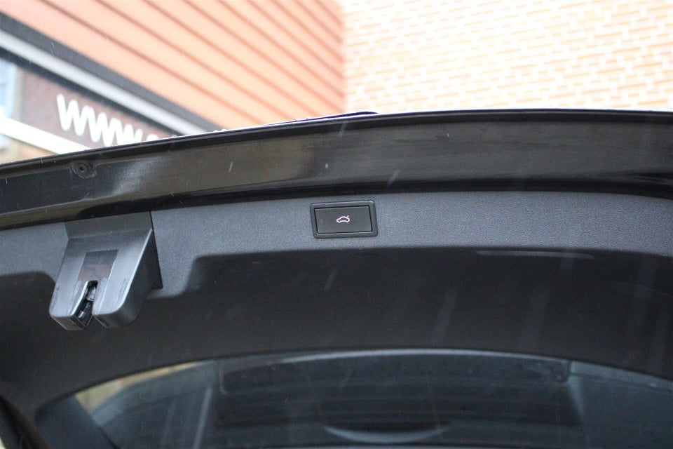 Skoda Enyaq 80 iV Suite 5d