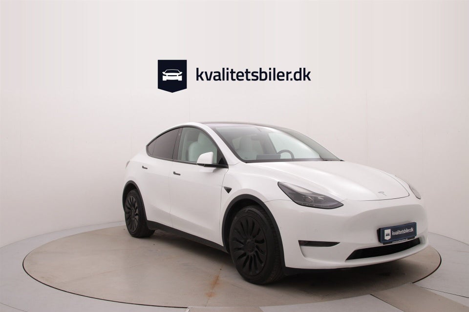 Tesla Model Y Long Range AWD 5d