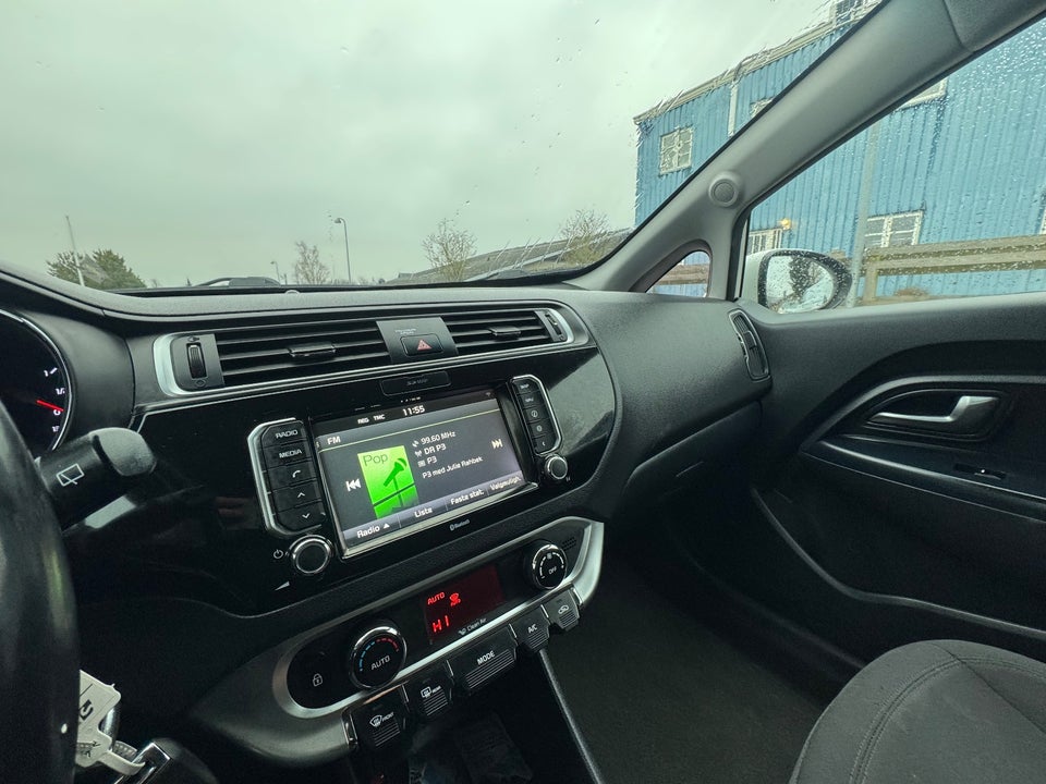 Kia Rio 1,2 CVVT Limited 5d