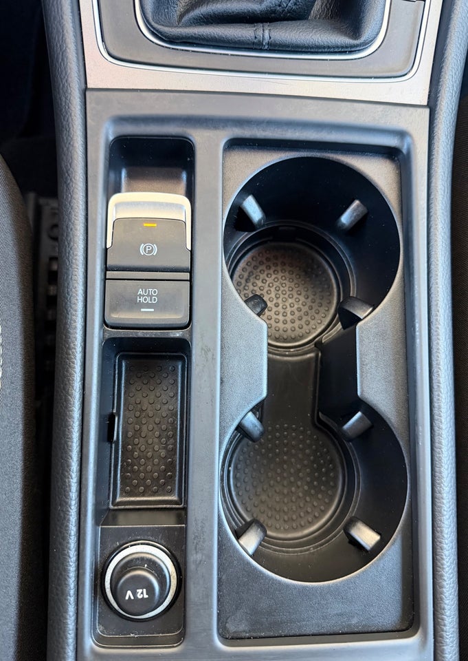 VW Golf VII 1,2 TSi 105 Trendline Variant BMT 5d
